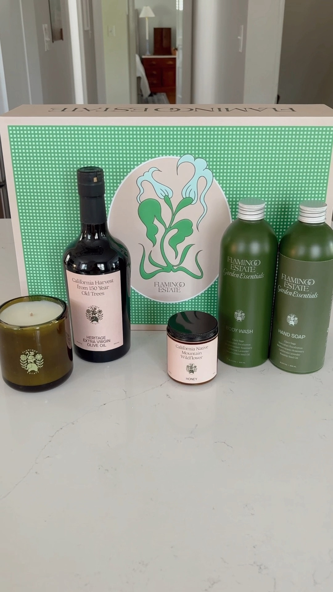 The loveliest garden-inspired gift set by @flamingo_estate #ad #flamingoestate

#LTKVideo #LTKSeasonal #LTKHome