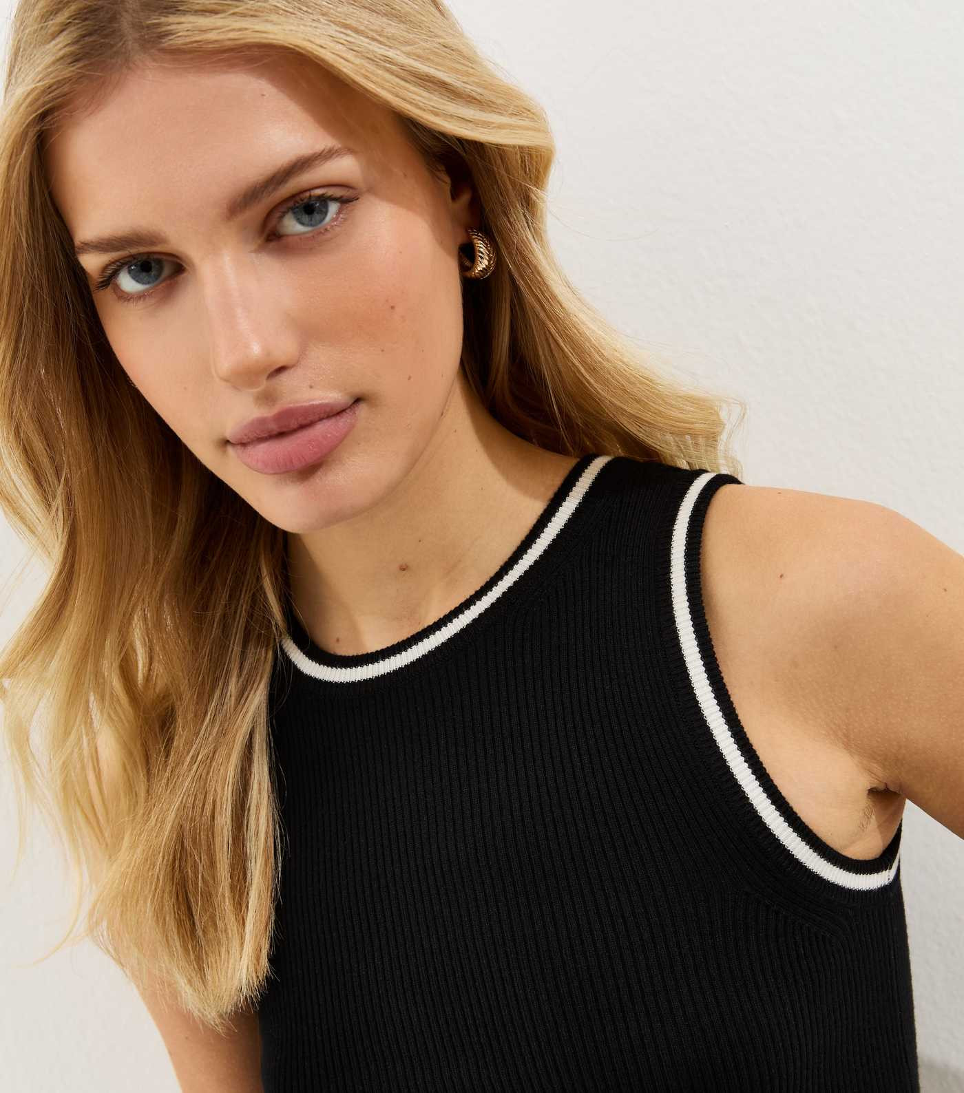 Black Ribbed Contrast Tipping Vest | New Look | New Look (UK)