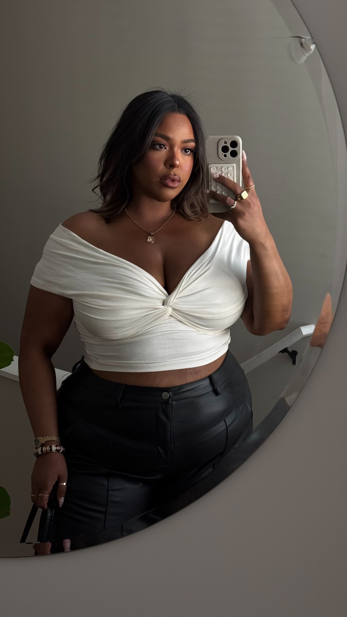 What I wore last night #plussizeootd

#LTKFindsUnder100 #LTKPlusSize