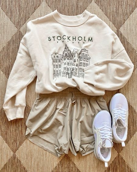 Workout look. Running outfit. Stockholm sweatshirt. Casual outfit. Abercrombie sale. Gym outfit.

#LTKGiftGuide #LTKHoliday #LTKSeasonal