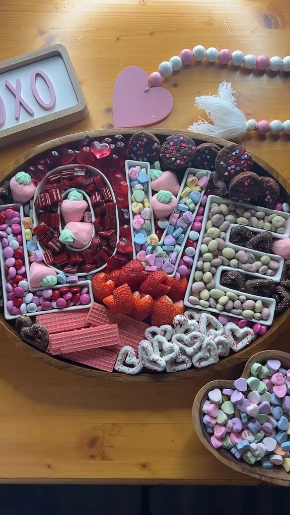 Valentine’s Day Treat Board 💕🍬 Cute idea for all your Valentine’s Day festivities! Fill with all your favorite Valentine’s Day treats & snacks! 

#vday #valentinesday #party

#LTKParties #LTKHome #LTKSeasonal