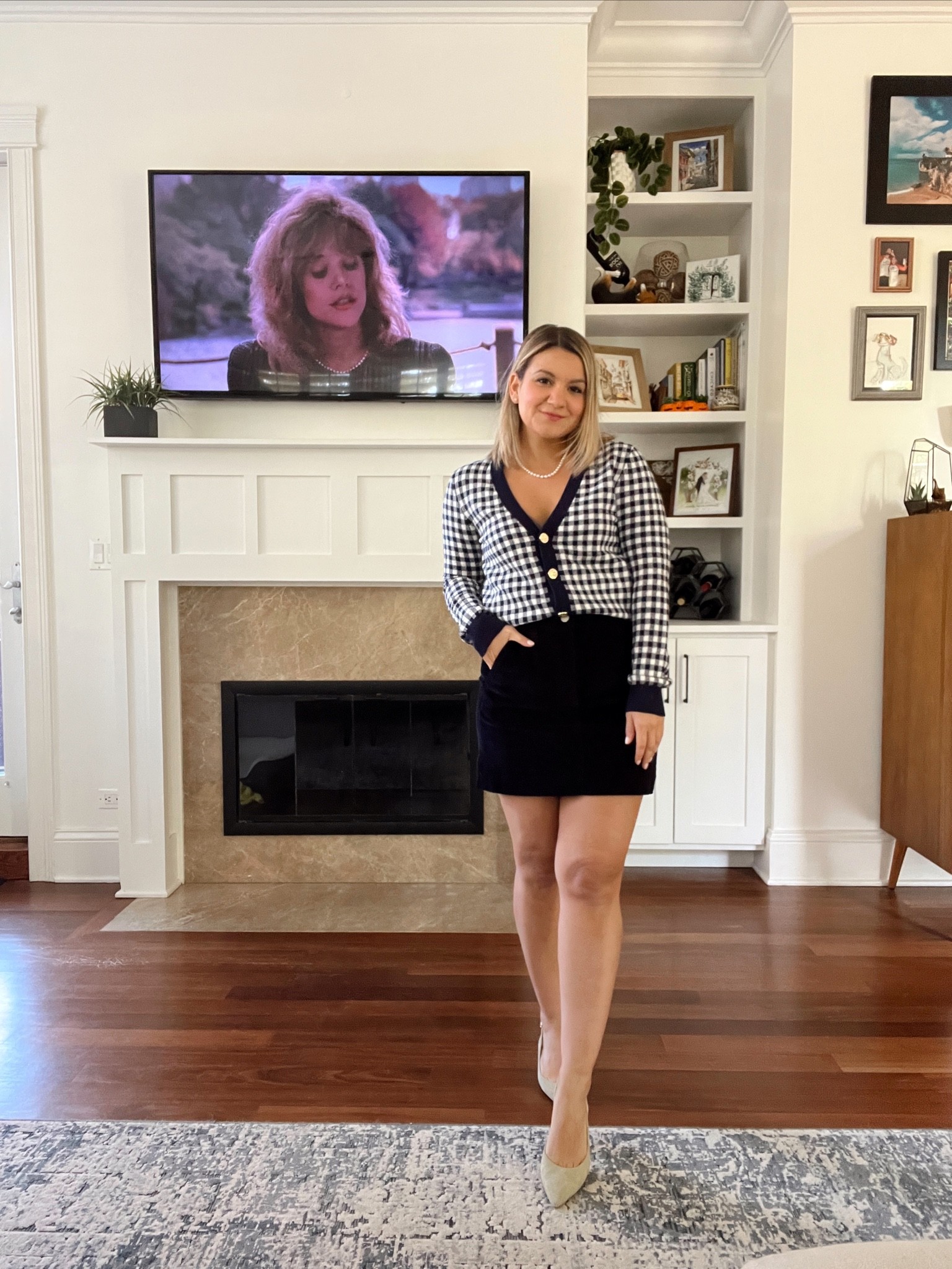 When Harry Met Sally outfit, Meg Ryan fall
Gingham sweater - size XS
Skirt and shoes - old but linked similar

#LTKHalloween #LTKSeasonal