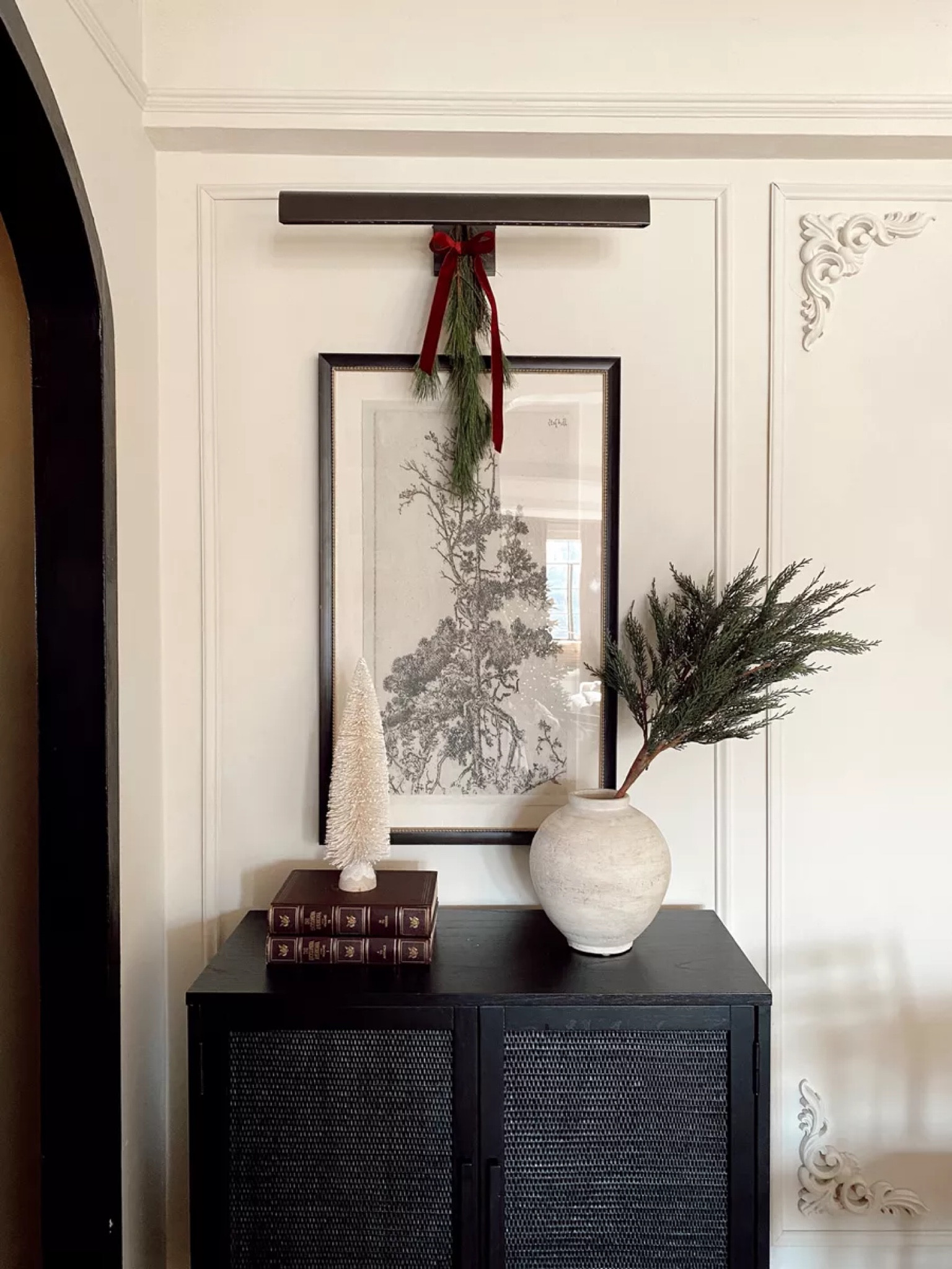 entryway Christmas decor

#LTKhome #LTKSeasonal #LTKHoliday