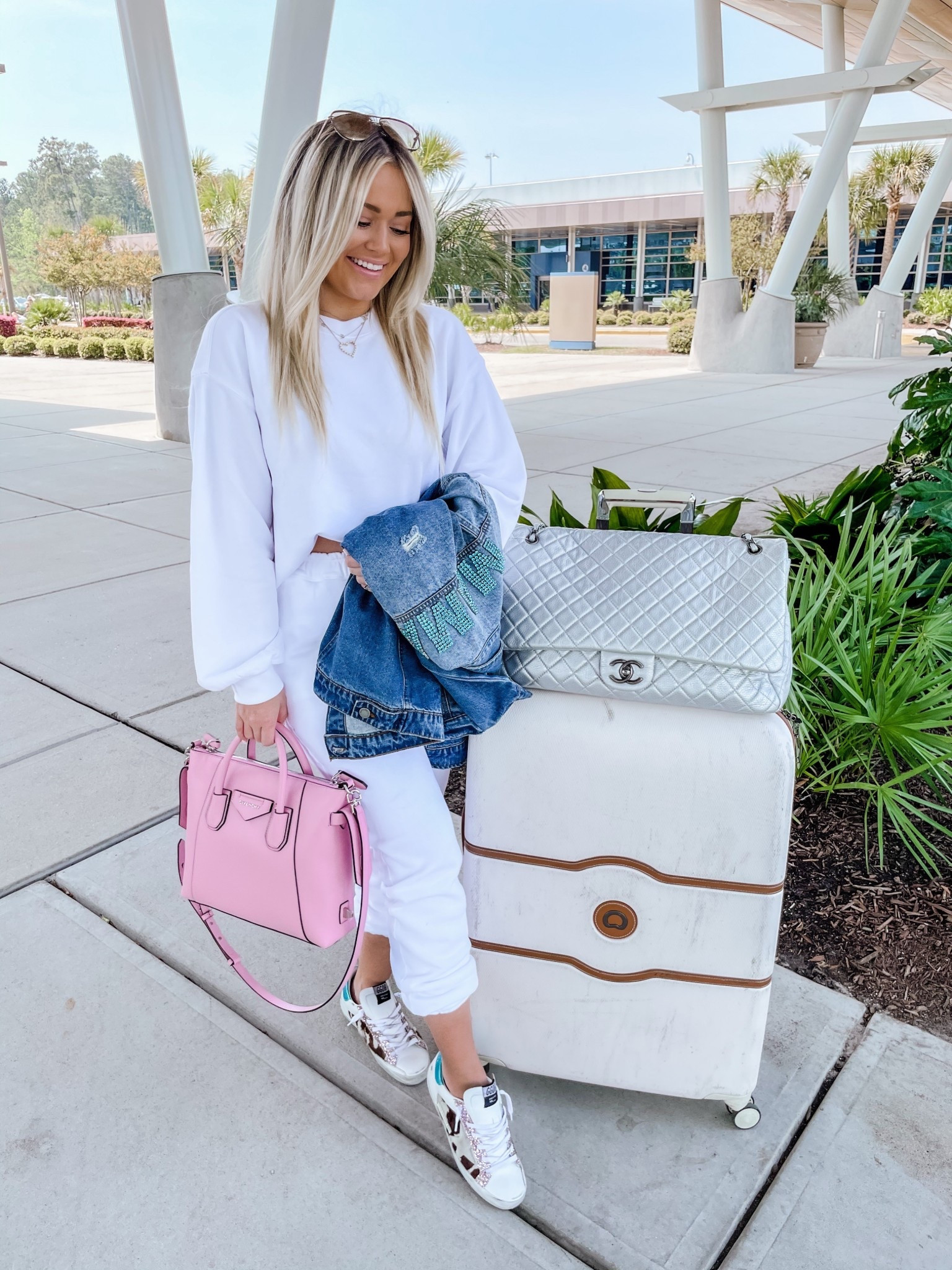 Abercrombie sale! 

#LTKdayinmylife #LTKmorningroutine #LTKmomlife