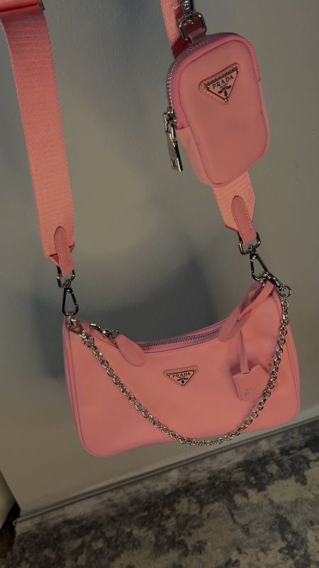 The perfect summer prada bag for only $15 #prada #pink #pinkfashion #affordablefashion #affordablestyle #purse #pradanylonbag #boujeeonabudget

#LTKItBag #LTKFindsUnder50 #LTKFindsUnder100