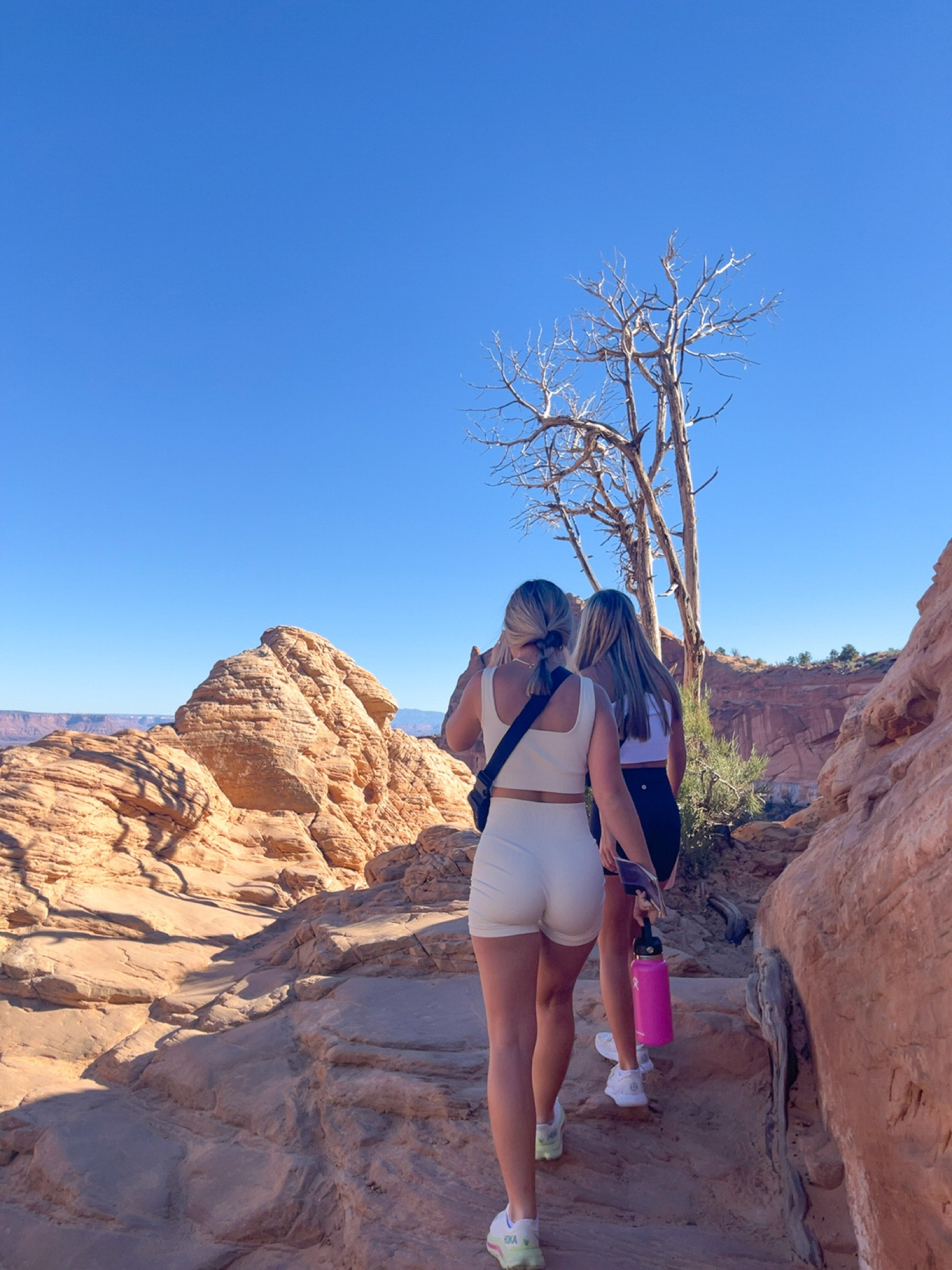 #LTKfit #LTKshoecrush #LTKtravel