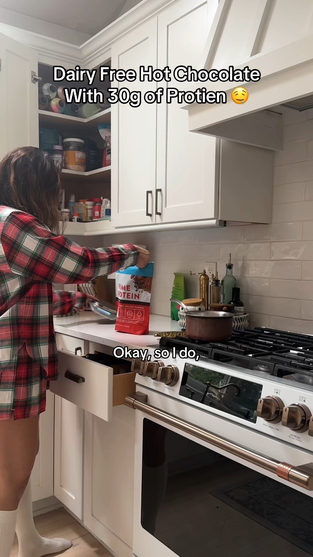 A Winter STAPLEEE for me is my Protein Hot Chocolate 🤤 It tastes SO good and really helps me hit my macros 💪🏻

• 1 cup milk of choice (I'm using coconut milk)
• 1 scoop chocolate protein powder (I love Equip Foods, code LAUREN)
• for added protein, 1 scoop of powder collagen

Whisk together and bring mixture to a boil. Pour into a mug and top with whipped cream (I'm using dairy free!) OPTIONAL: mini marshmallows and a candy cane 🎄

Have you tried this? What do you think? 