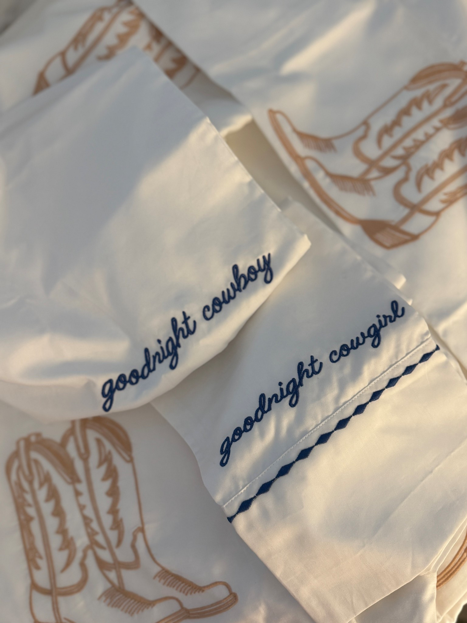 bedding refresh! obsessed with our new bedding from scout design… have shopped there for years but have first time trying their bedding! 🤠