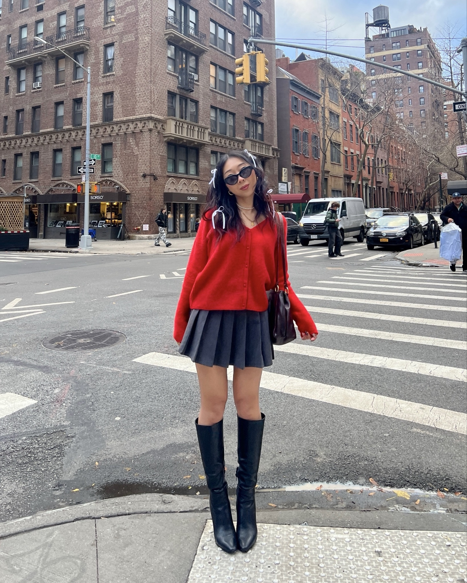 wearing barry cardigan in S

#LTKstyletip #LTKSeasonal #LTKMostLoved