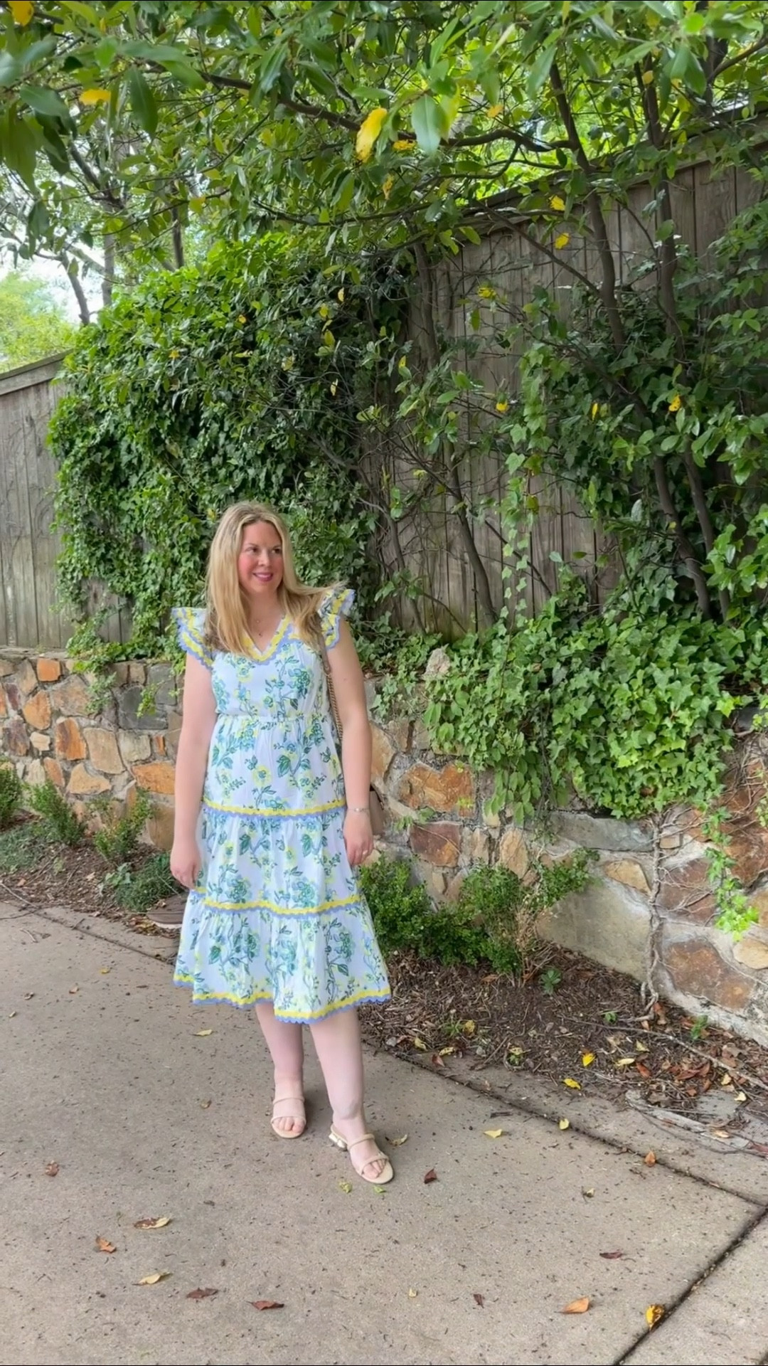 We currently have The Parent Trap on repeat in our house so I hope this sound brings you as much joy as it does me!

On another note how fab would this dress be for a last minute option to wear to the derby or even as the perfect dress to wear to Mother’s Day brunch?

Where would you wear this beauty?

#LTKWorkwear #LTKWedding #LTKMidsize