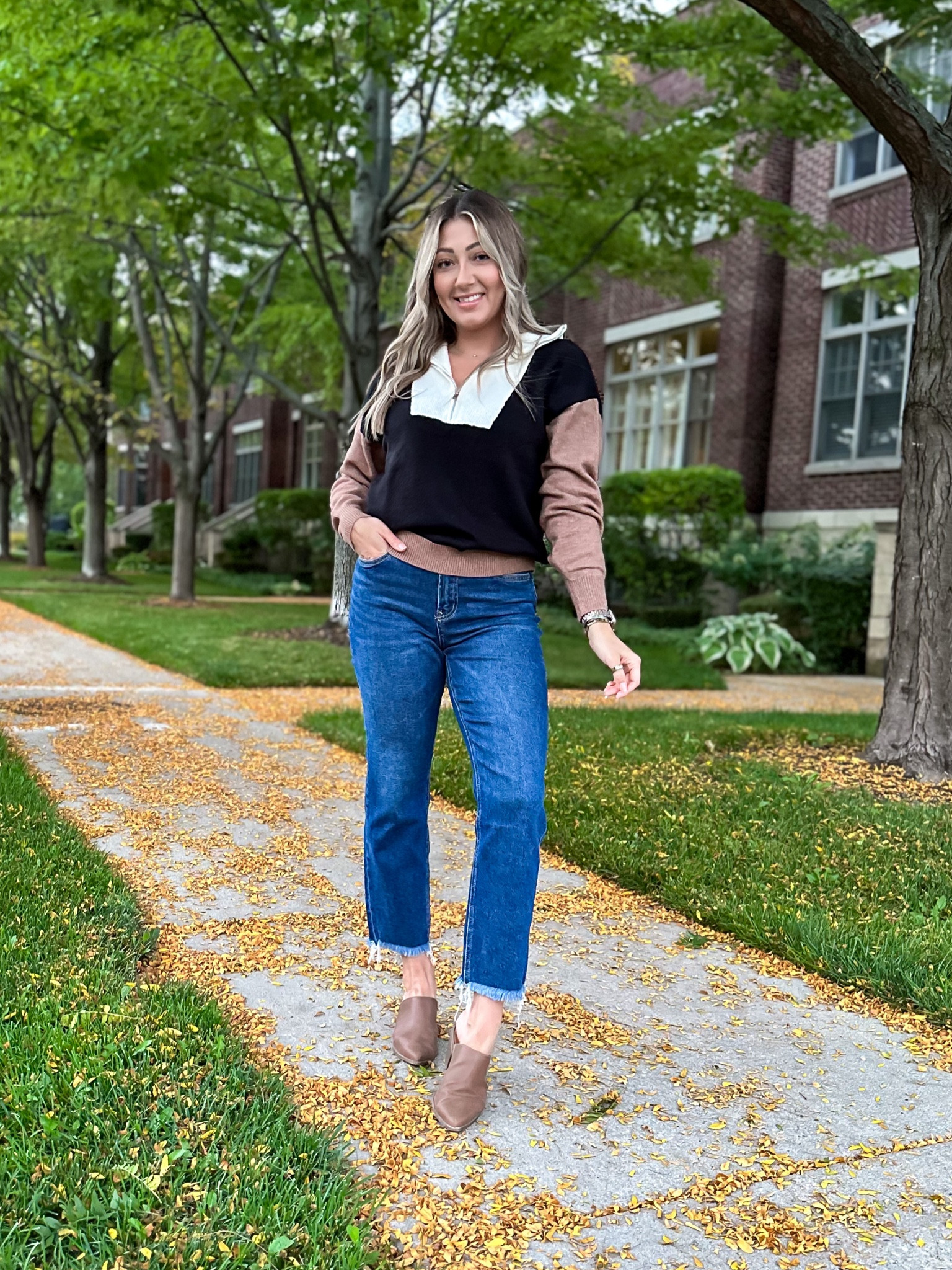 Sweater weather is here 🍂🍁

• Use code: mbrauns20 for 20% off on VICI

#LTKSeasonal #LTKfindsunder100