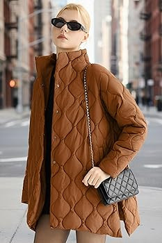 Orolay Quilted Puffer Jacket Women Oversized Lightweight Warm Jacket Button Down Fall Winter Coat... | Amazon (US)