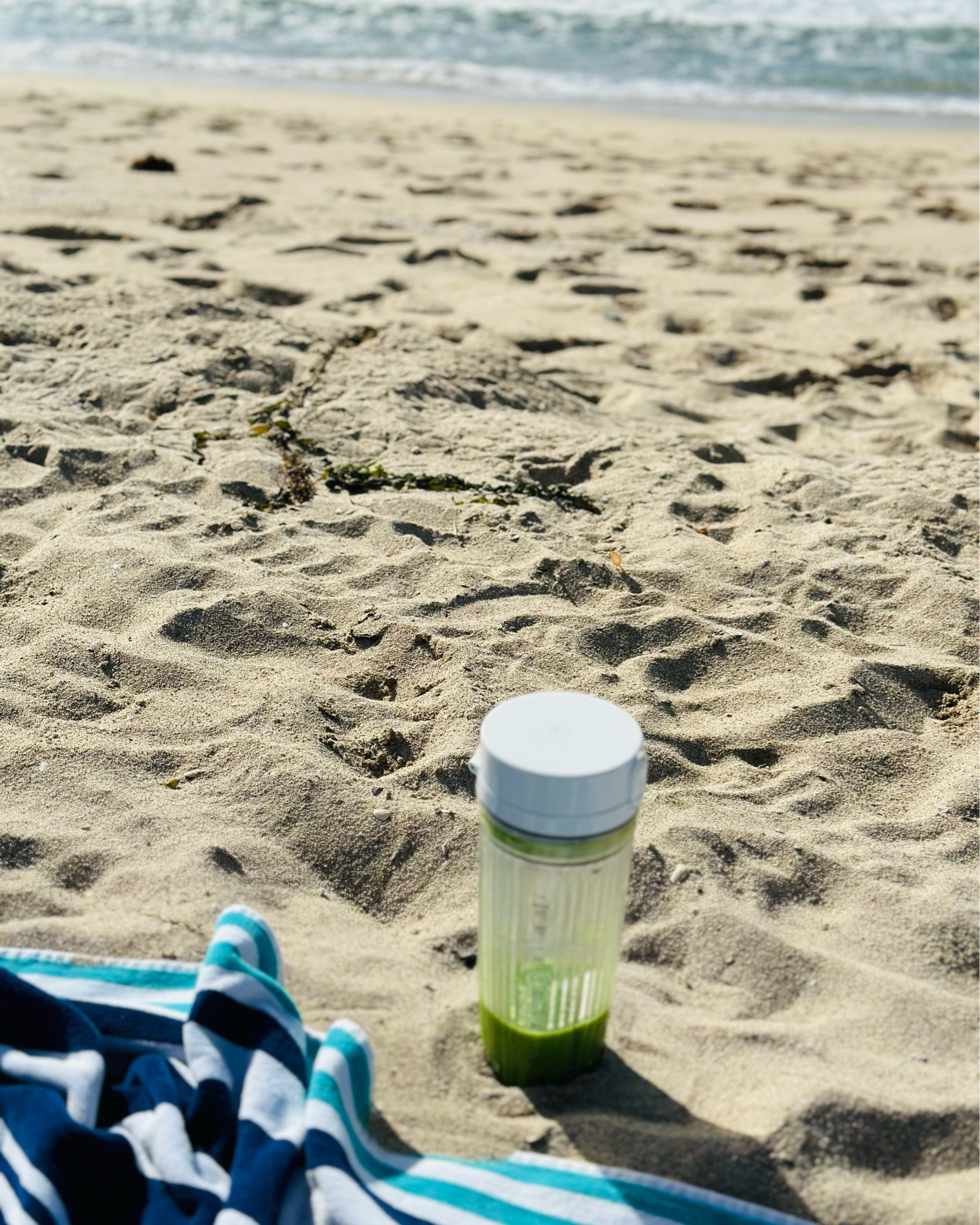 By far the best (and most countertop chic) single serve blender on the market!! I can’t live without this thing!! Grab it while it’s on sale!!🤍🤍

#LTKhome #LTKActive #LTKsalealert