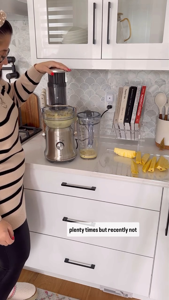 I love these cute glass bottles for juicing, water, milk, truly anything you want to use them for! I used to juice often but lately not so much, and it was so nice to make some again! Now I have a heathy juice for the next 6 mornings 😍🥤

#AmazonHome  #FoundedOnAmazon. #juicingrecipes #juicingforhealth #juicingforweightloss #juicingbenefits

#LTKHome #LTKWatchNow