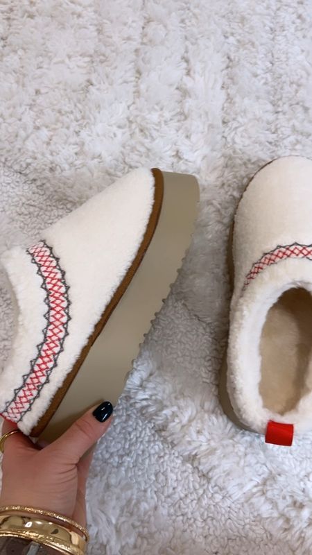 Ugg look a like slippers!  Linking the ones available on Amazon. Shipping takes a bit but the price makes it worth it if you want this trendy look!

#LTKfindsunder50 #LTKSeasonal #LTKshoecrush