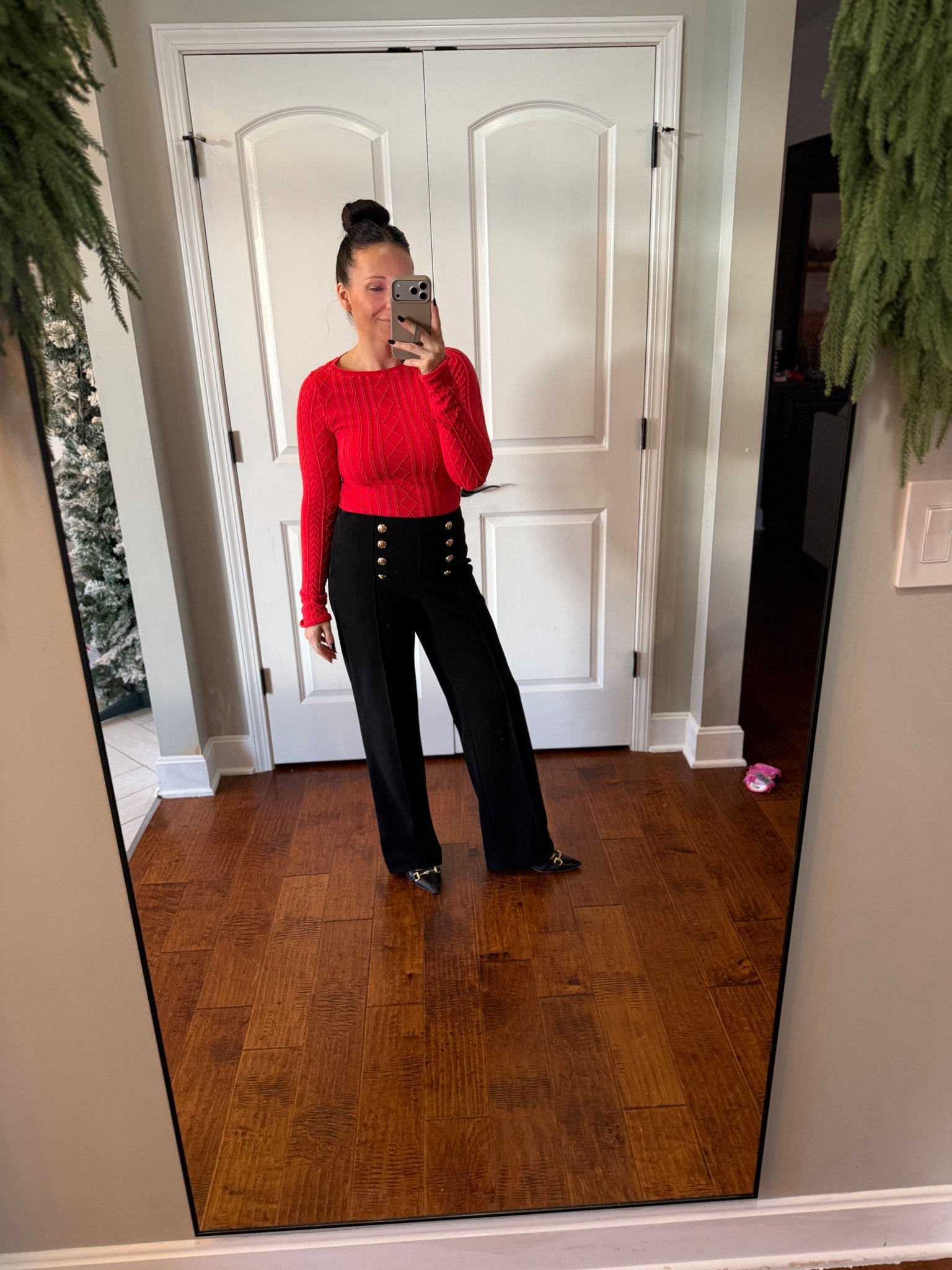Wearing M/L 

#LTKCyberWeek #LTKGiftGuide #LTKHoliday