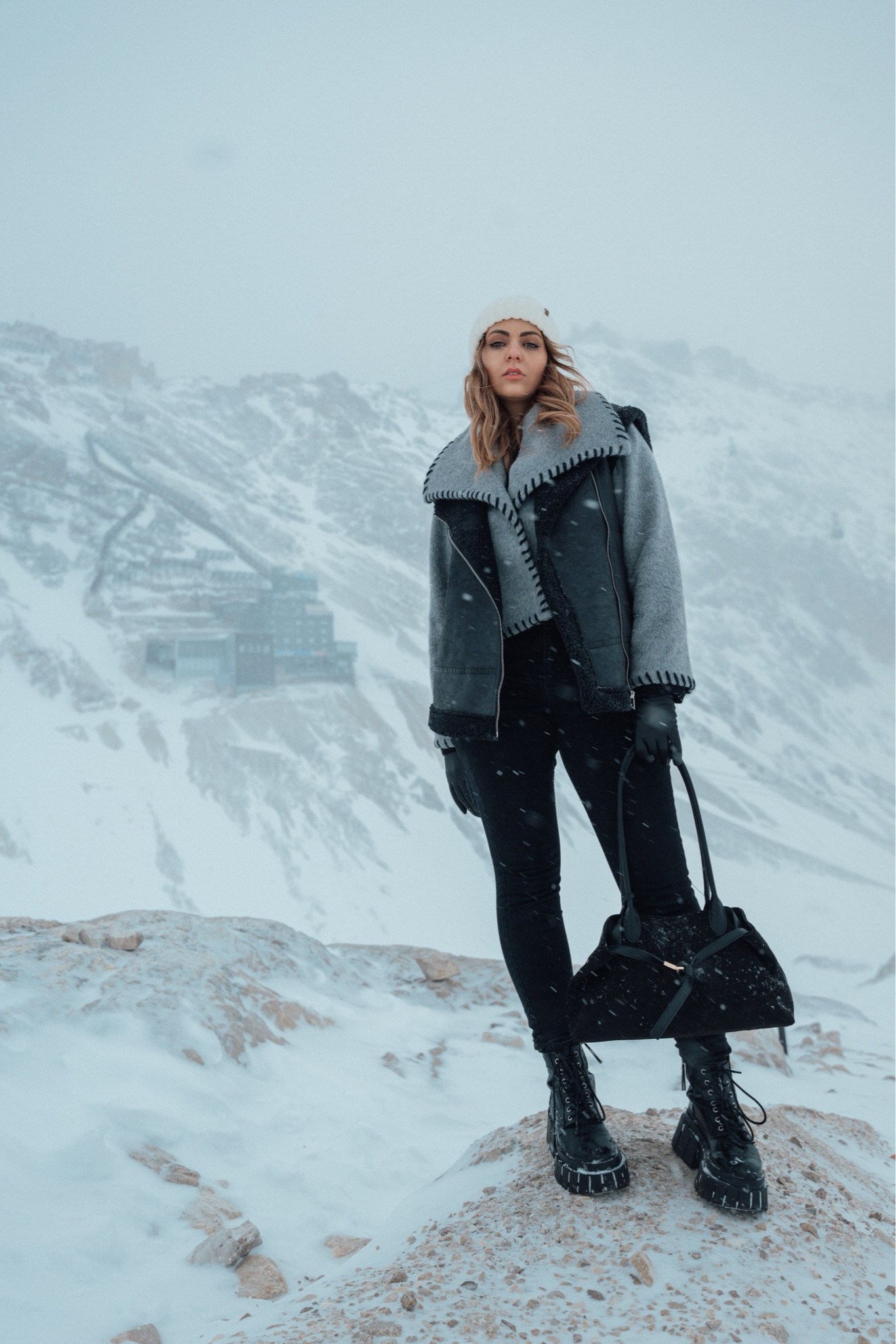 Perfect outfit for cold winter days ⛷️❄️🙌🏻 

#LTKdeutschland #LTKwinter #LTKeurope