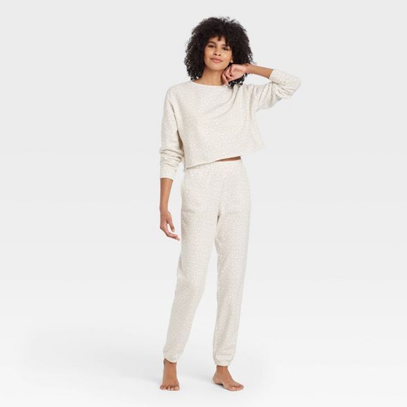 Women's Leopard Print Fleece Lounge Sweatshirt - Colsie™ White | Target