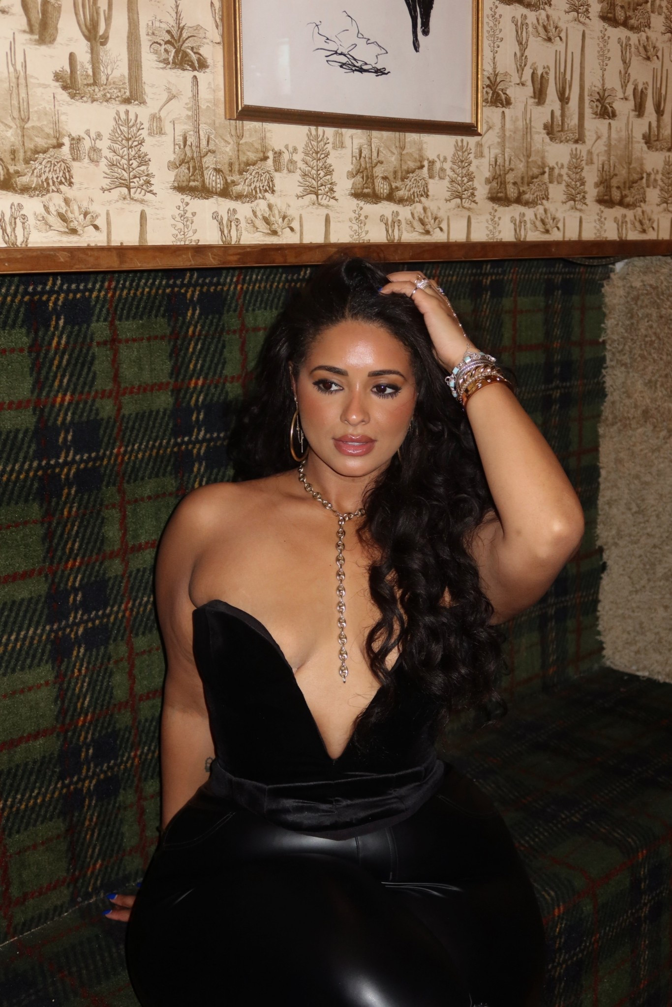 Night out ❤️
Wearing a size Large corset 

#LTKootd #LTKdayinmylife #LTKPlusSize