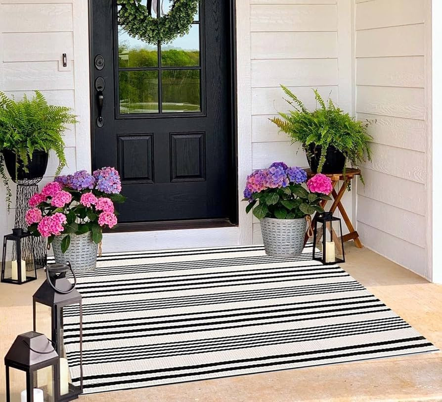 BUAGETUP Black and White Outdoor Rug 3'x 5' Hand-Woven Cotton Washable Rug Striped Front Porch Rug M | Amazon (US)