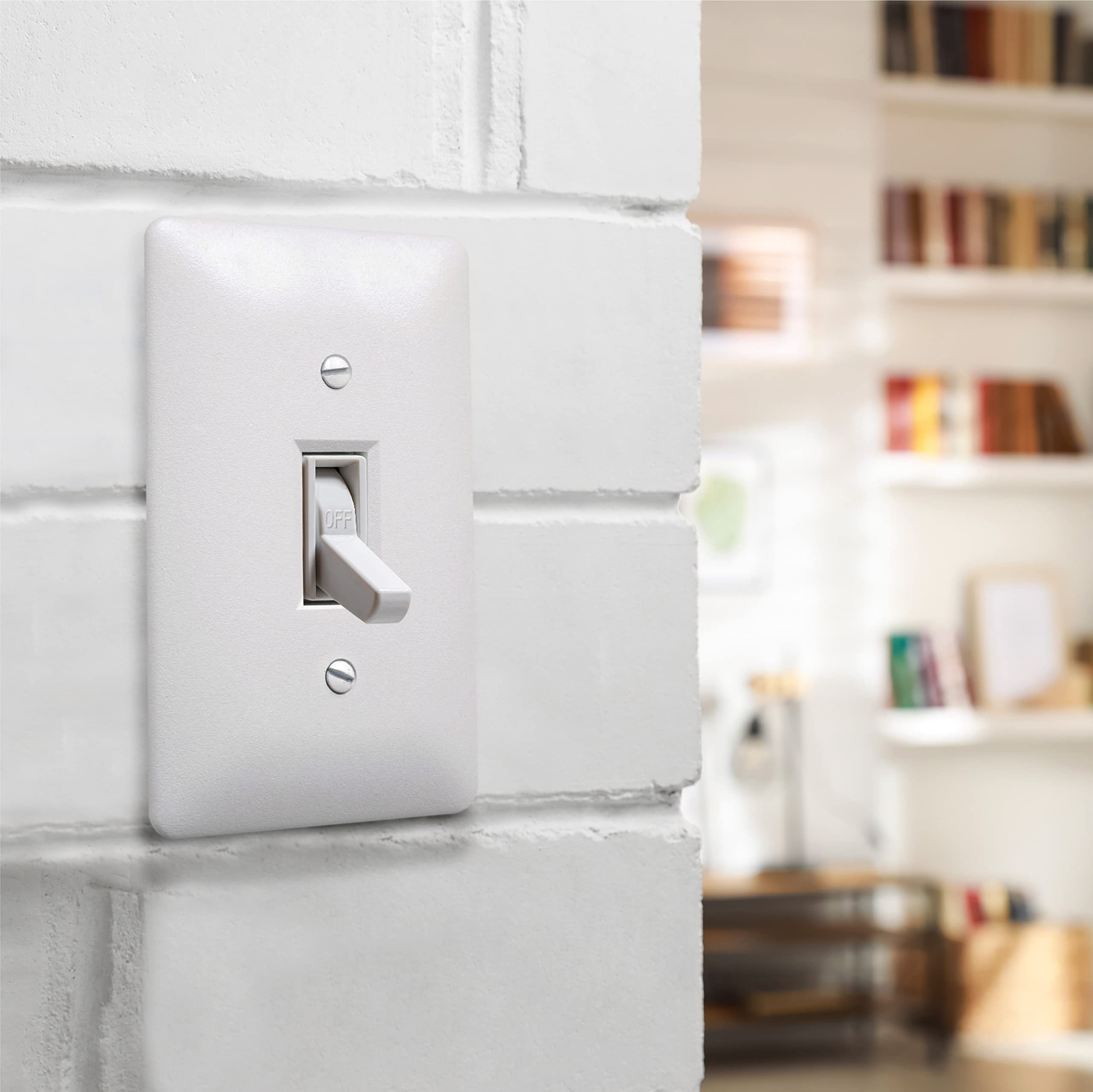 TayMac 4000W Paintable Single Toggle Light Wall Plate Cover, White, 1-Gang | Amazon (US)