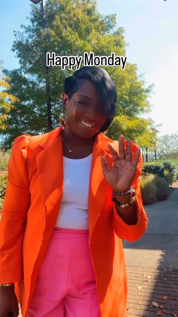 ✨Colorful outfit inspo🧡💕🤍✨I added a simple white tee to complete the look!
See links 🔗 to shop 🛍️for similar blazer and pants.


#LTKOver40 #LTKMidsize #LTKPlusSize