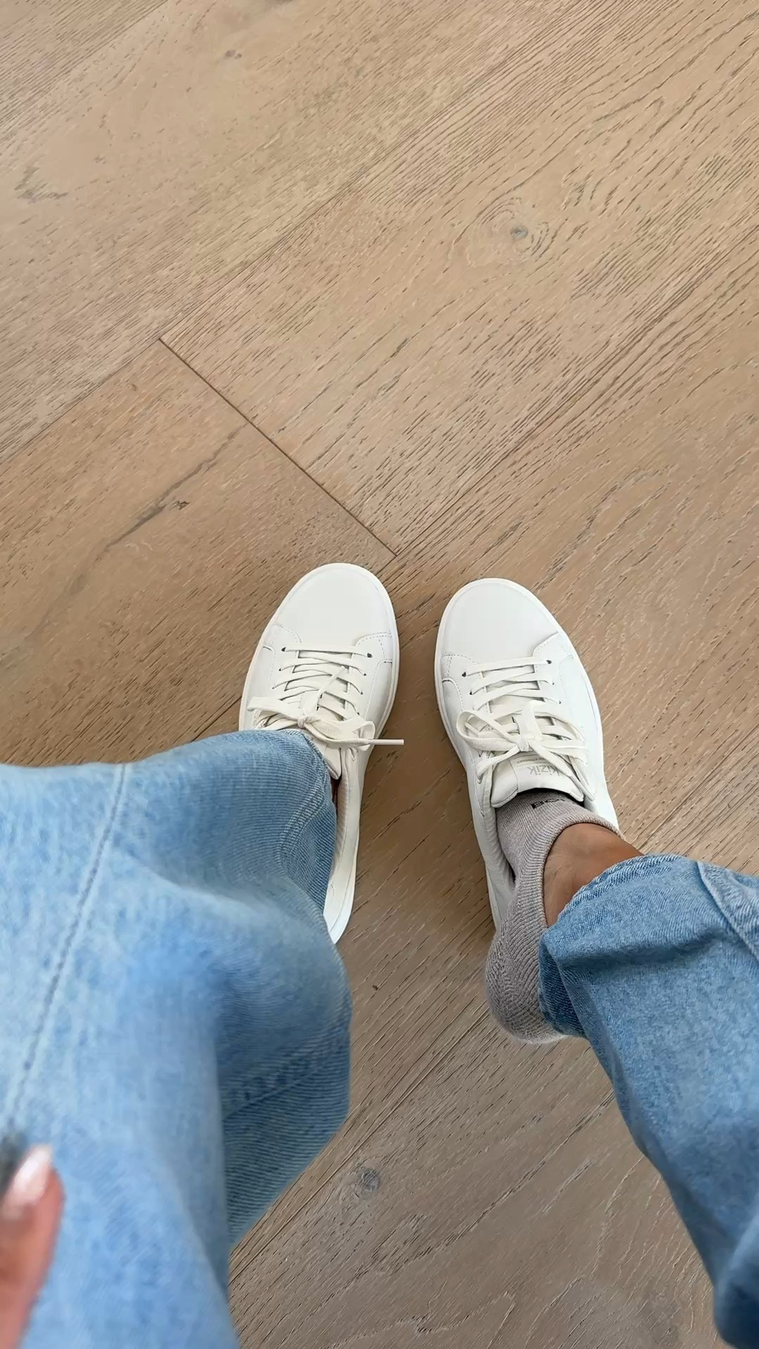 Use code NASREEN15 for 15% off these comfy slip on leather sneakers! They are SO comfortable & perfect to pair with spring looks! @kizik #kizikpartner 

#LTKmomlife #LTKdayinmylife