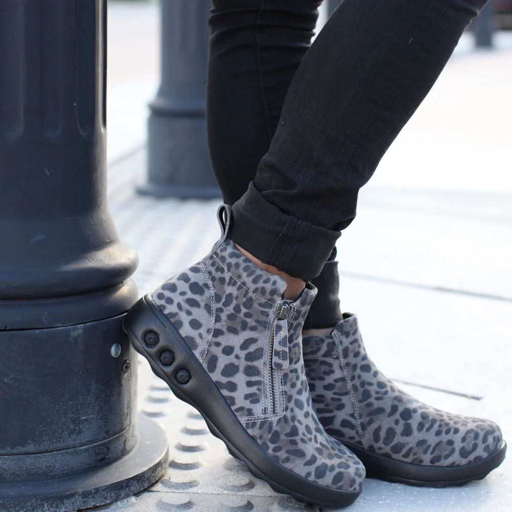 Tuscany Women's Leather Boot | Therafit Shoe