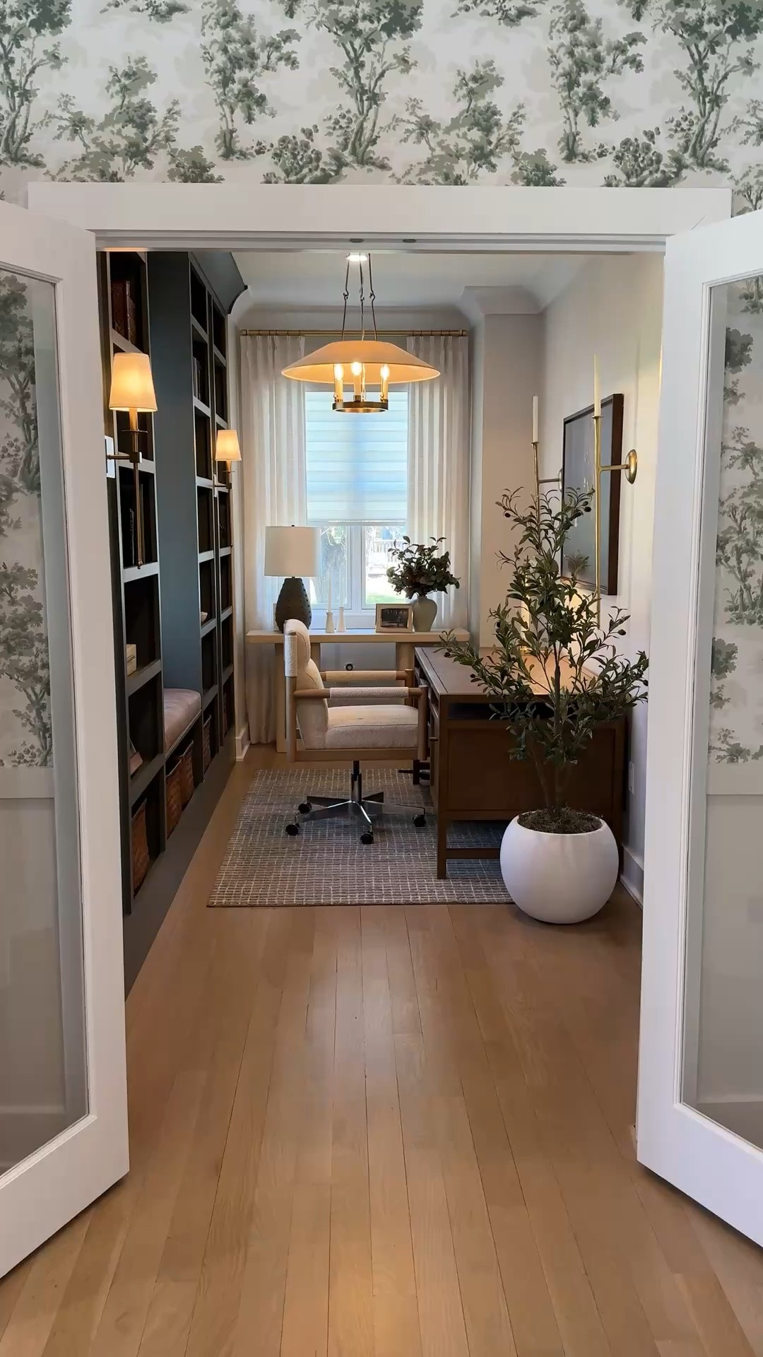 #ad | Still one of my favorite rooms that came together. Shop this gorgeous space here with pieces mostly curated from @wayfair. 

#wayfair #wayfairpartner