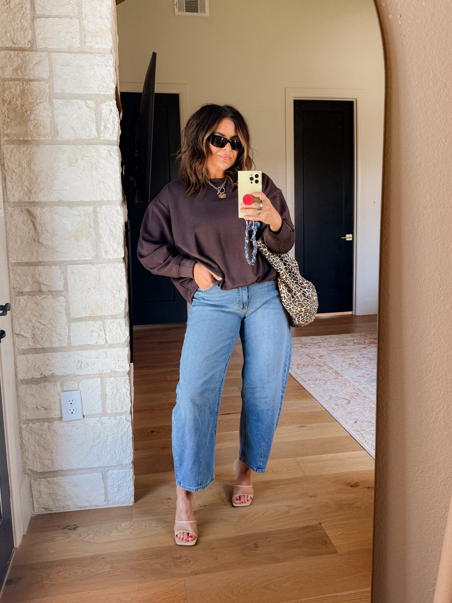 Walmart Outfit!
This sweatshirt is 10/10
Jeans: size 12
Heels: TTS


#LTKMidsize #LTKStyleTip #LTKFindsUnder50