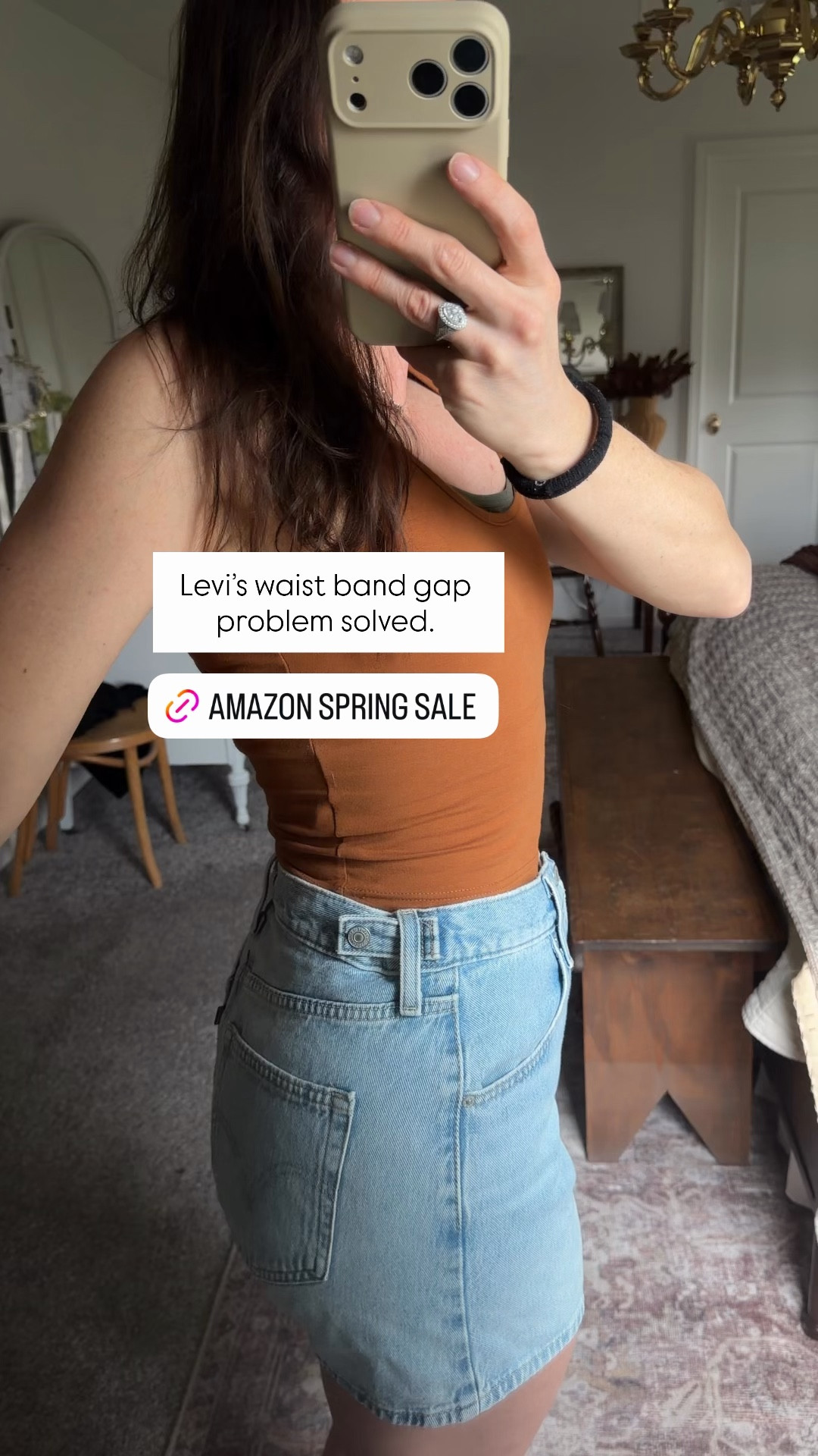 These Cinch Fit Levi’s are a game-changer if you struggle with that waistband gap!

#LTKSaleAlert #LTKootd #LTKgrwm