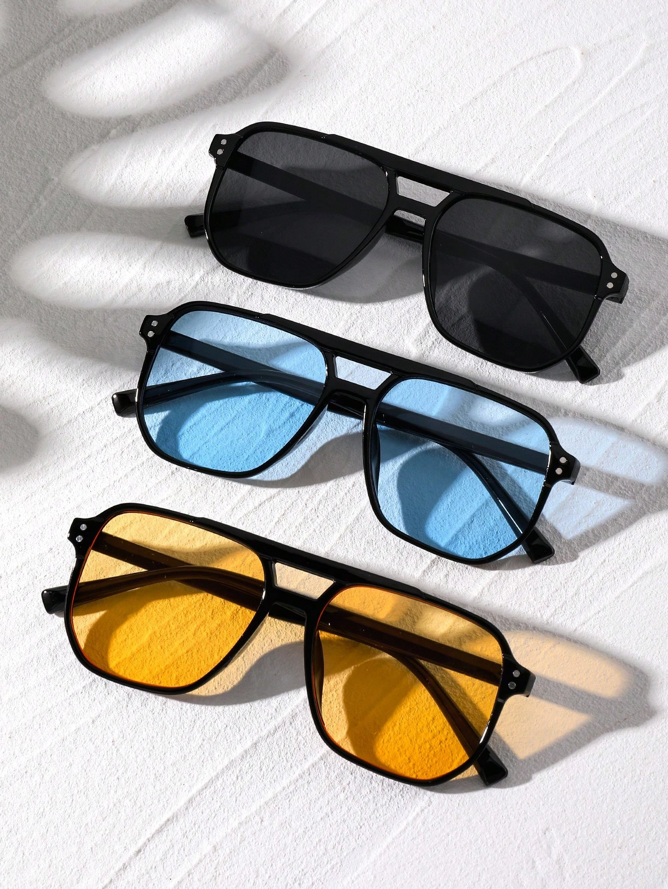 2/3/4/5pcs Women Square Rivet Fashion Sunglasses Set Beach Accessories For Women Glasses Shades | SHEIN