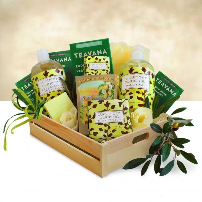 Cooling Cucumber Spa Christmas Gift Basket for Her - Walmart.com | Walmart (US)