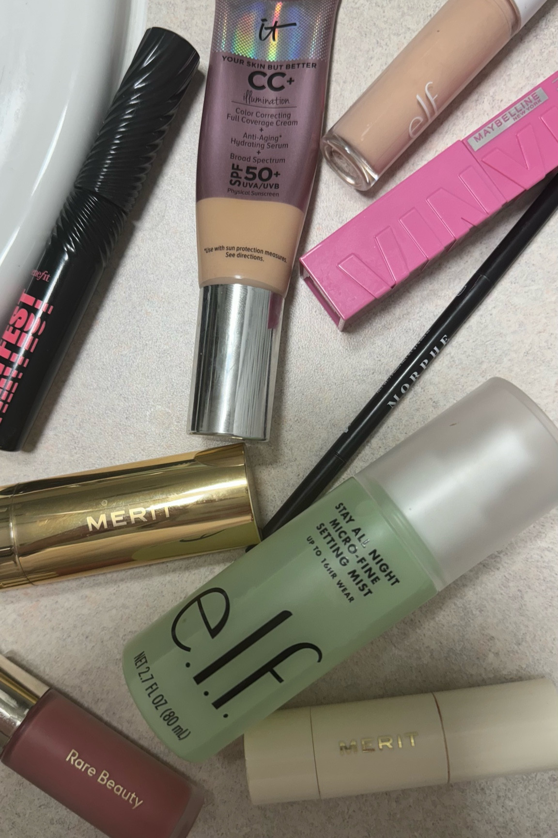 Some of my every day makeup items that I’m loving right now! 

Rare beauty blush in the color Hope
Merit bronzing stick in Clay
Merit hilight in Bounce 

#LTKfindsunder50 #LTKbeauty #LTKfindsunder100