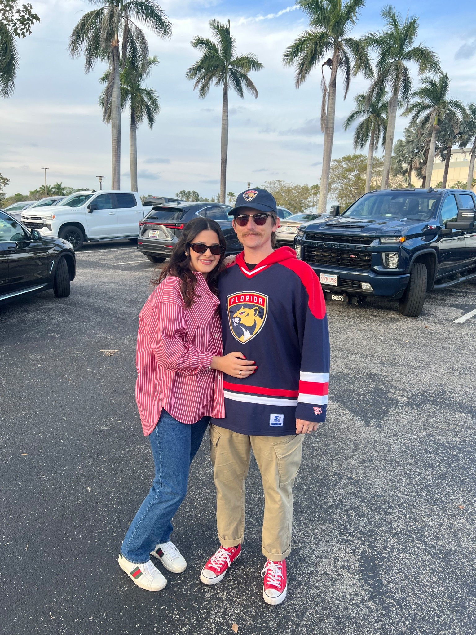 Florida Panthers outfits, NHL playoffs, game day, oversized button down, jeans, sneakers, sunglasses 

#LTKSeasonal #LTKStyleTip