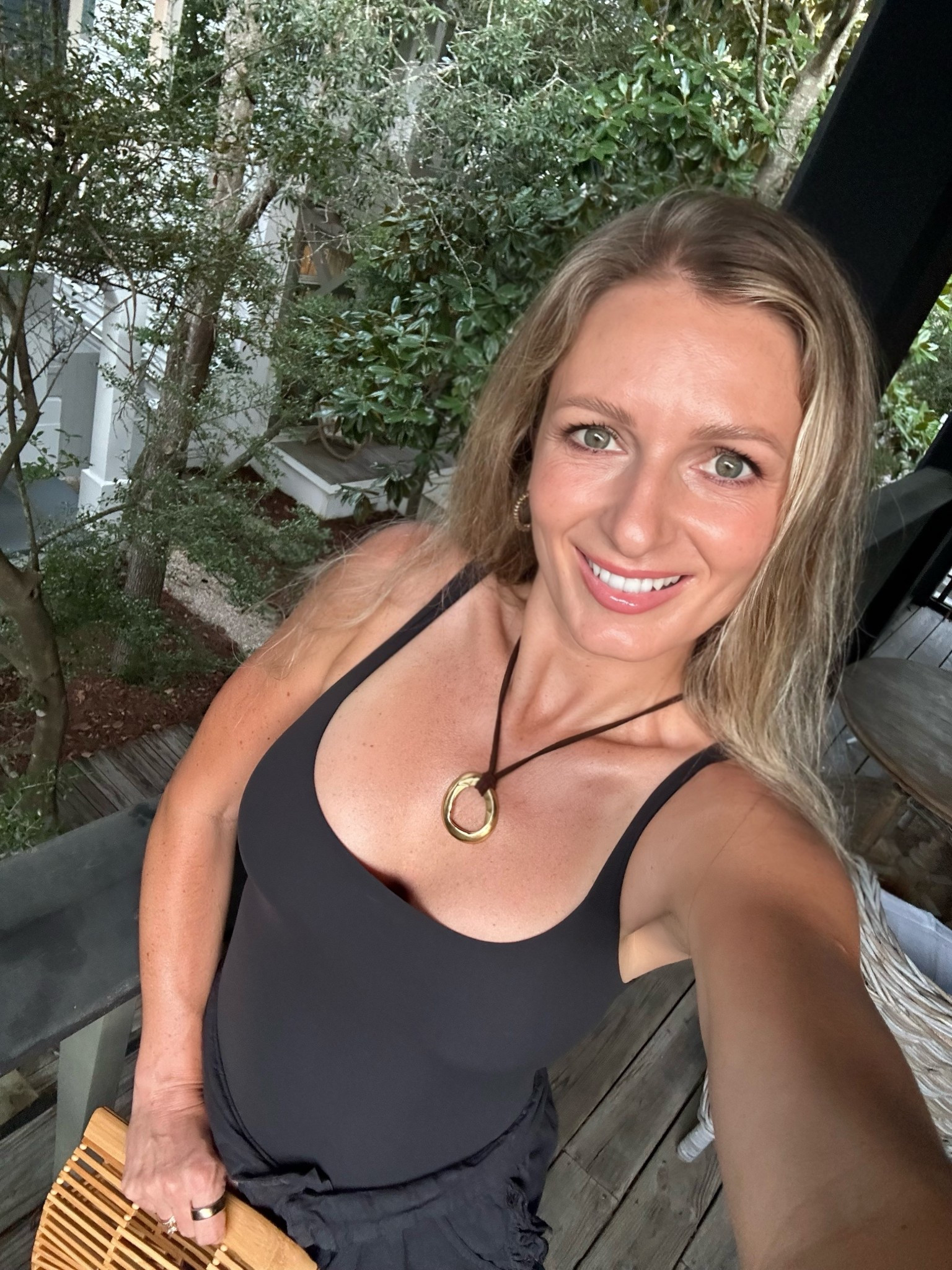 all the make up products… tested in heat & humidity and approved ✅ 

-Sheer Skin Tint in #3
-Baked Powder in #2
-Concealer in 4N
-Dew Blush in Spicy (used as a bronzer too)
-Brow Pop in medium brown 
-Forget the Filler in Cherry Vanilla

#makeup #beauty #clean #nontoxicmakeup #glowymakeup #naturalmakeup #cleanpicks #saie #summerfridays #sephora #sephorafavs #kosas #lawless #manasi7

#LTKFindsUnder100 #LTKBeauty #LTKStyleTip