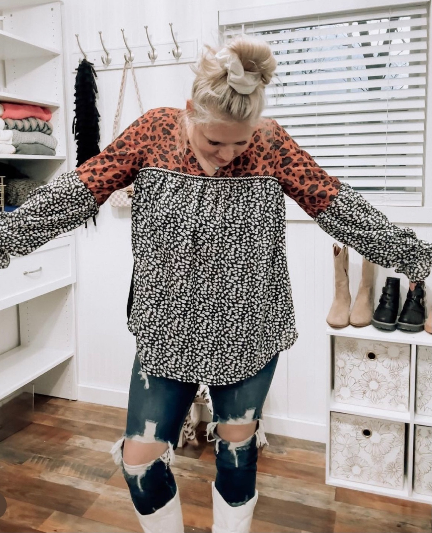 Love this shirt! ✔️🖤

#LTKFind #LTKSale #LTKfit