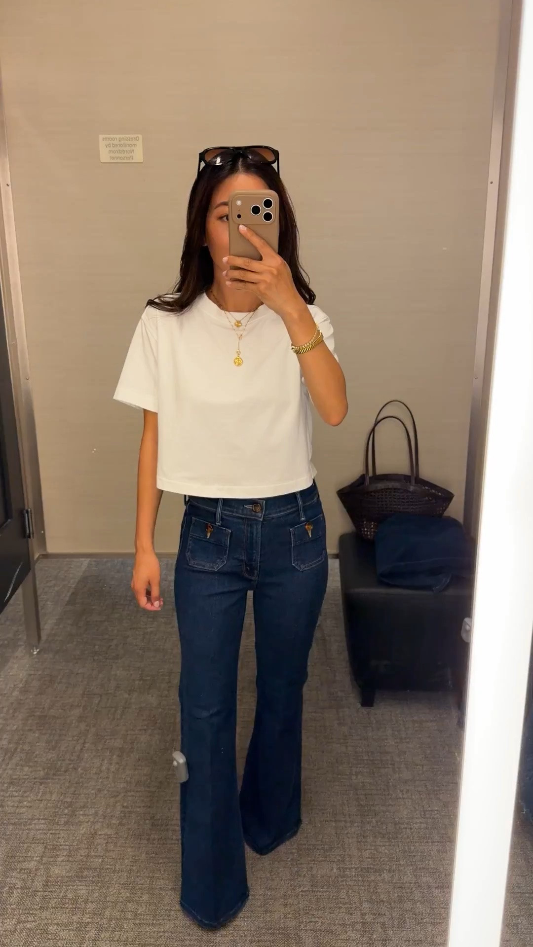These have a little stretch to hug and snatch the figure, and felt very comfortable! • trying on Mother flare jeans TTS sz 24 petite in “retrograde” wash, FYI I’m 5’ tall and this petite length is long on me. I am on my tippy toes here and would need heels with these. 

I also linked another popular mother petite flare that is a shorter 28” inseam

• lululemon crop tee XXS 
• Madewell bag & sunglasses 

Good jeans, petite friendly denim, Nordstrom finds, flare jeans

#LTKPetite #LTKootd #LTKmomlife