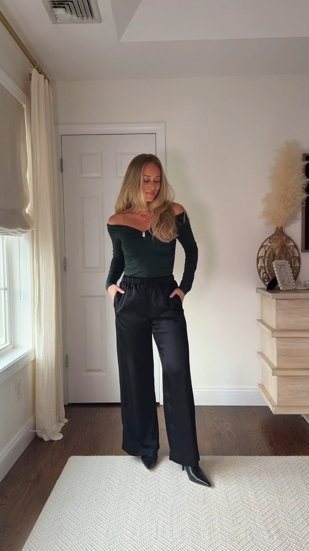 ABERCROMBIE CYBER SALE! 25-50% off the entire site & stack code CYBERAF for an additional 15% off! ❤️

#LTKHoliday #LTKCyberWeek #LTKGiftGuide