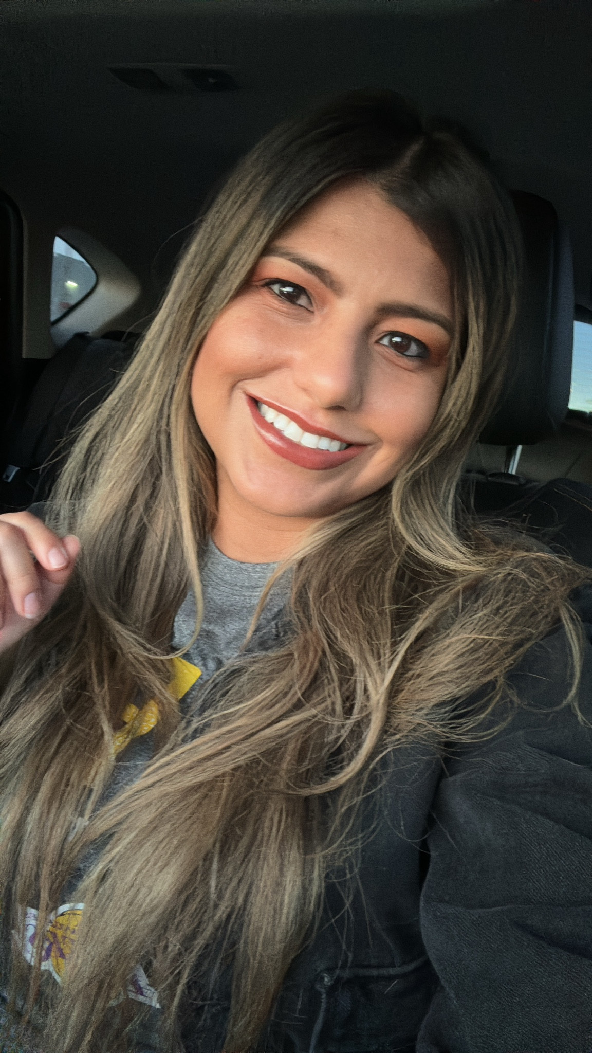 Going out tonight with a sheer skin tint! Testing out Summer Fridays ! Also wearing all my faves below! 💄

#LTKSaleAlert #LTKBeauty #LTKStyleTip