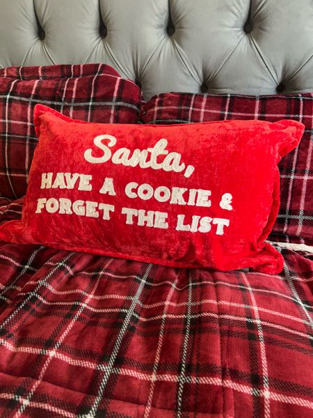 Throw pillow
Christmas decor
Christmas bedding
Holiday home
Plaid comforter 
Quilted headboard 
Bedroom furniture 

#LTKHoliday #LTKhome #LTKfamily