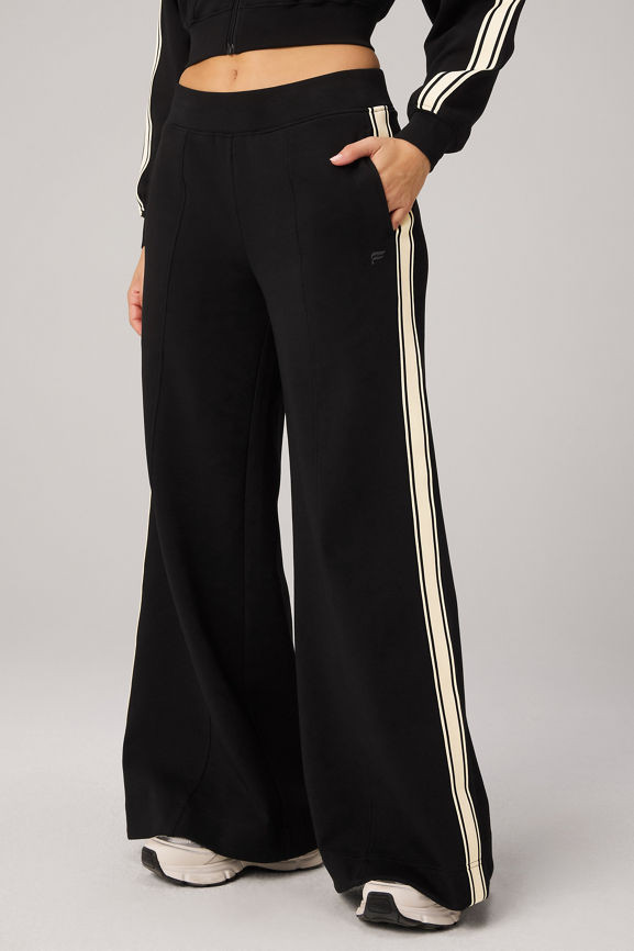 Elevated Track Pant | Fabletics