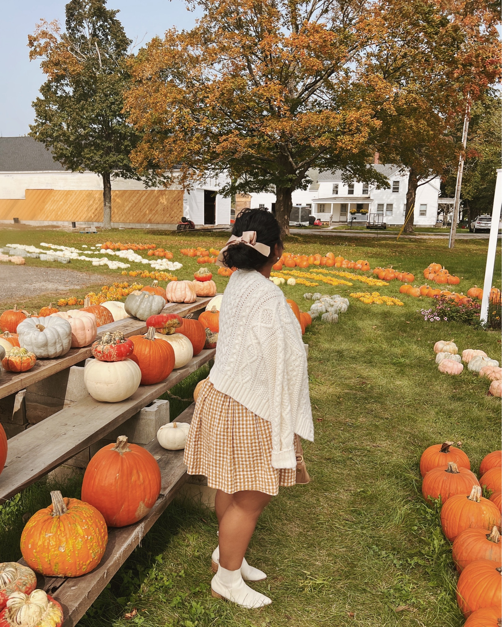 White/cream Fall booties on sale 🍁🤎

#LTKsalealert #LTKGiftGuide #LTKSeasonal