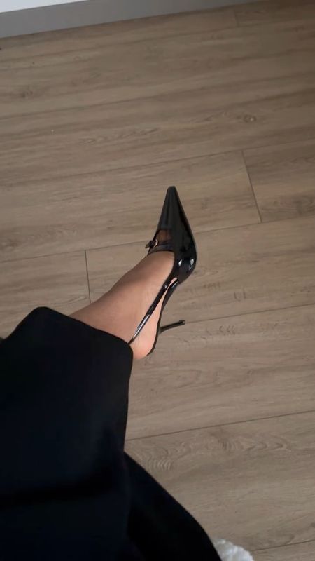 Amazon heels 
Wearing size 8

#LTKWorkwear #LTKStyleTip