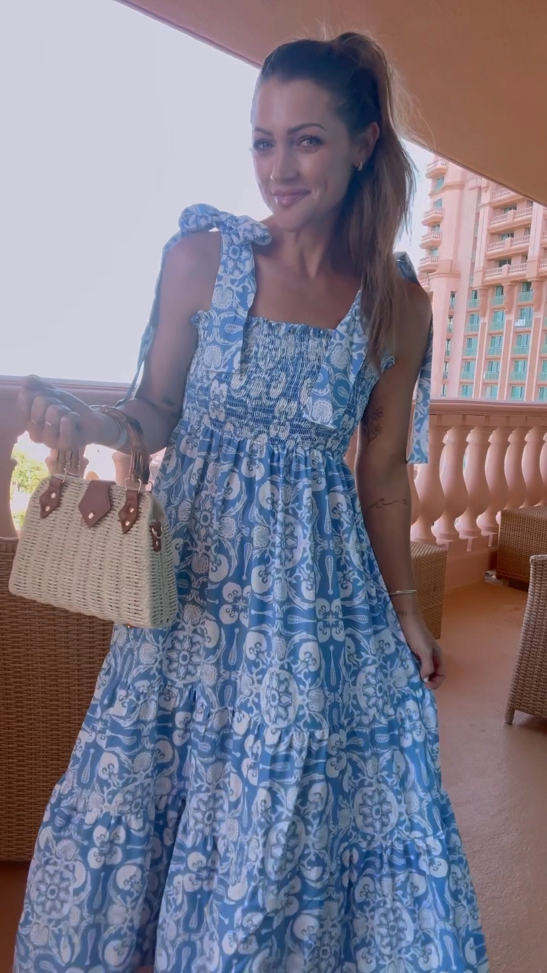 Small true to size!!!

Maxi dresses
Family photos
Beach vacation
Summer trip
Summer dresses