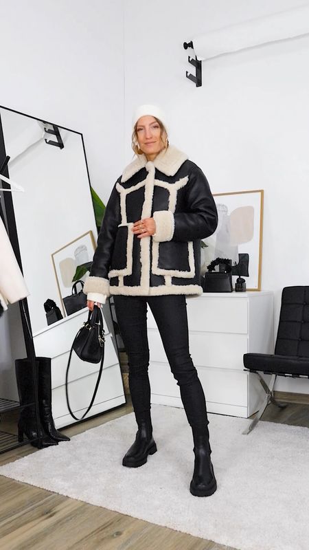 This faux shearling coat is on sale, both in the US/NL webshop. Double check the app or website how much the discount is (it varies per country). I’m wearing s but also ordered an xs to see what fits best. The boots and jeans are also on sale in the US, but might not in other countries. Read the size guide/size reviews to pick the right size.

Leave a 🖤 if you want to see more casual weekend looks like this

#weekend outfit #faux shearling jacket #short black jacket #winter jacket #neutrals #coated jeans 

#LTKeurope #LTKstyletip #LTKSeasonal