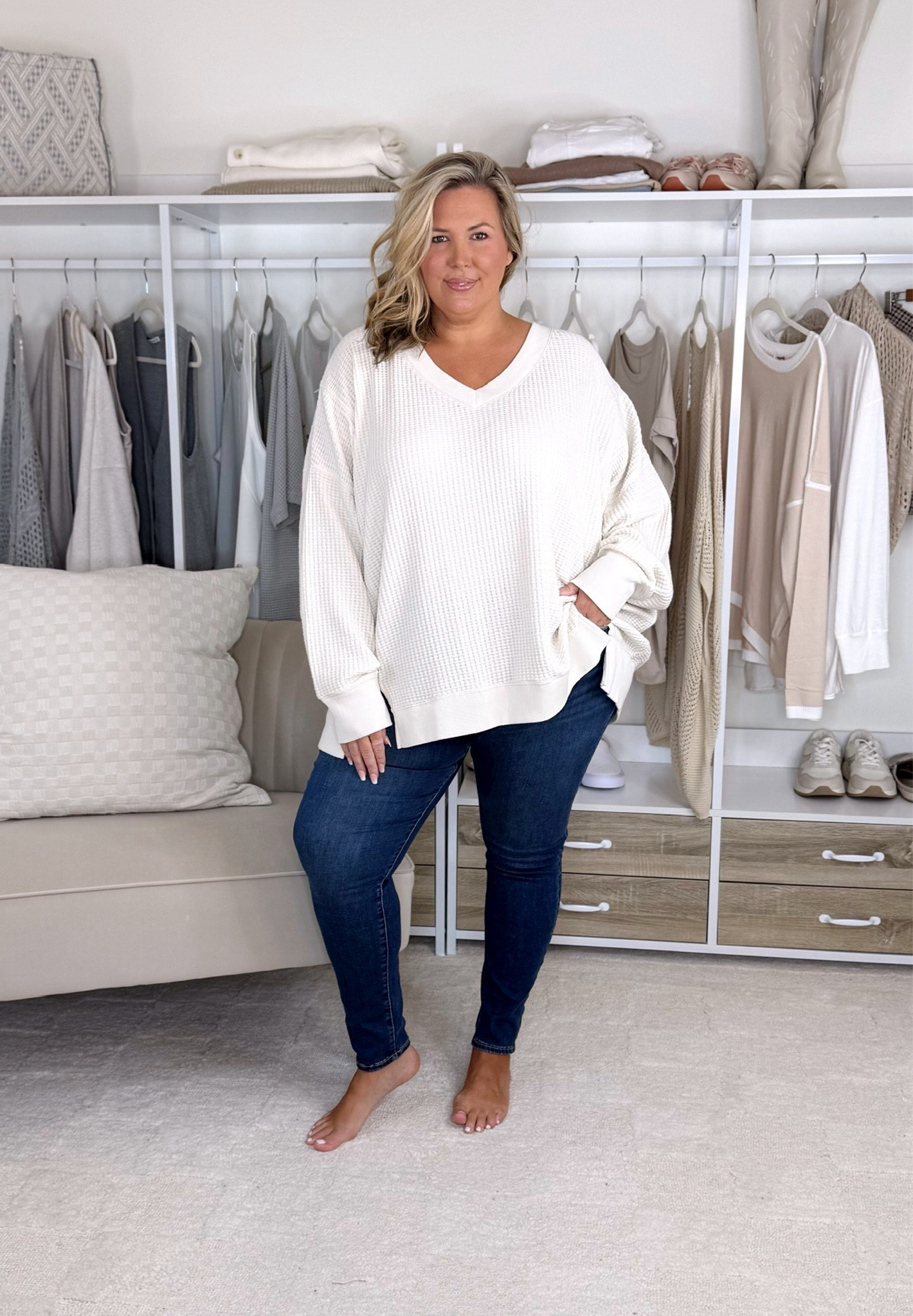 American Eagle haul! Jeans are a size 20. Everything else is a XXL! The denim button up won’t button and is too tight. Plus size, outfit inspo, fall fashion, mom life, apron belly

#LTKPlusSize #LTKMidsize #LTKSeasonal