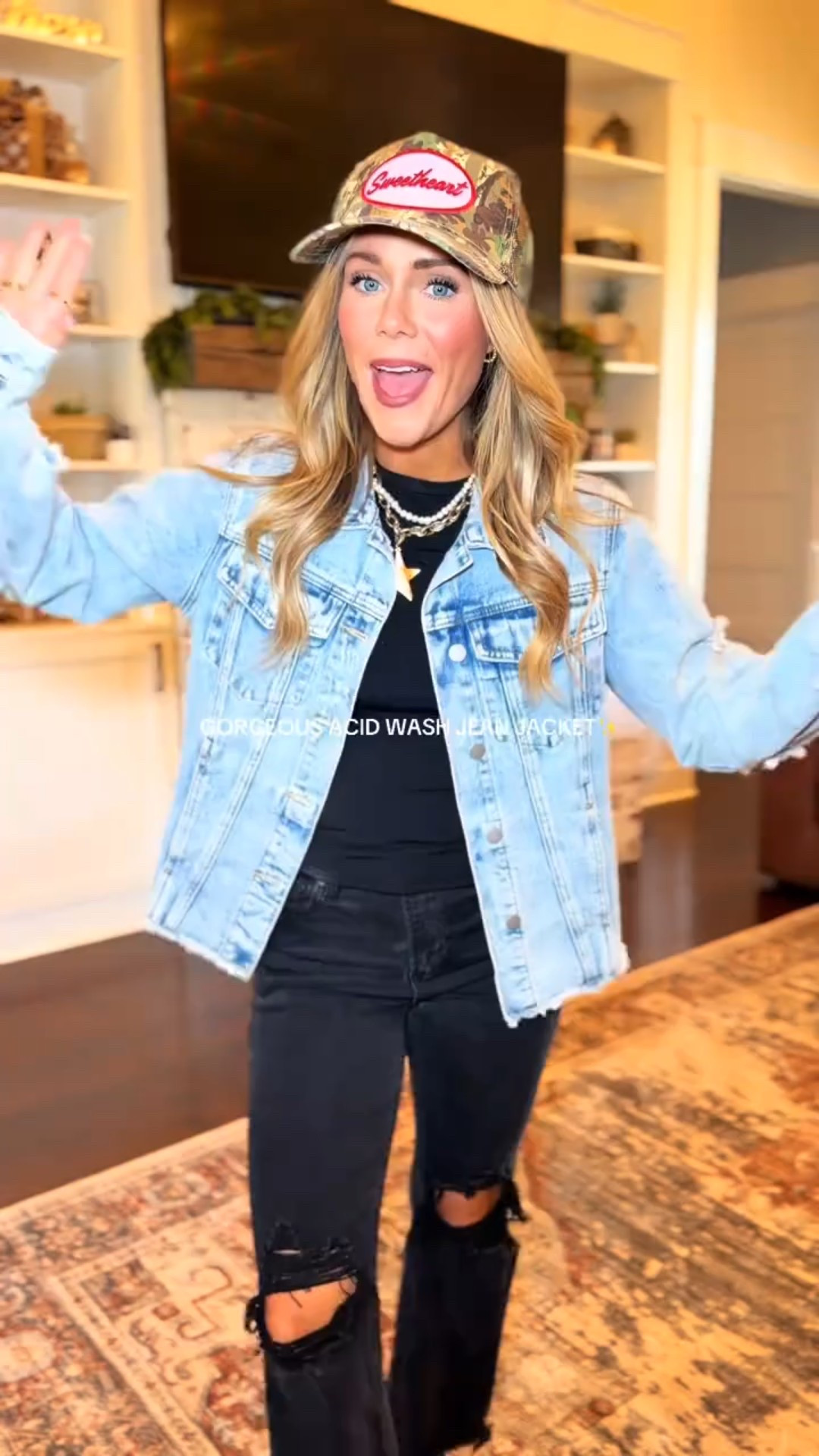 
Love the distressing and the fit ✨🩵 I’m in color sky blue!! #denimjacket #jeanjacket #jacket #winterfits #sweaterweather #winterfit #momfashion #fallfashion #momlife #ootd #outfitoftheday #tiktokshopcreatorpicks #tiktokshopholidayhaul

#LTKmomlife #LTKootd #LTKPetite