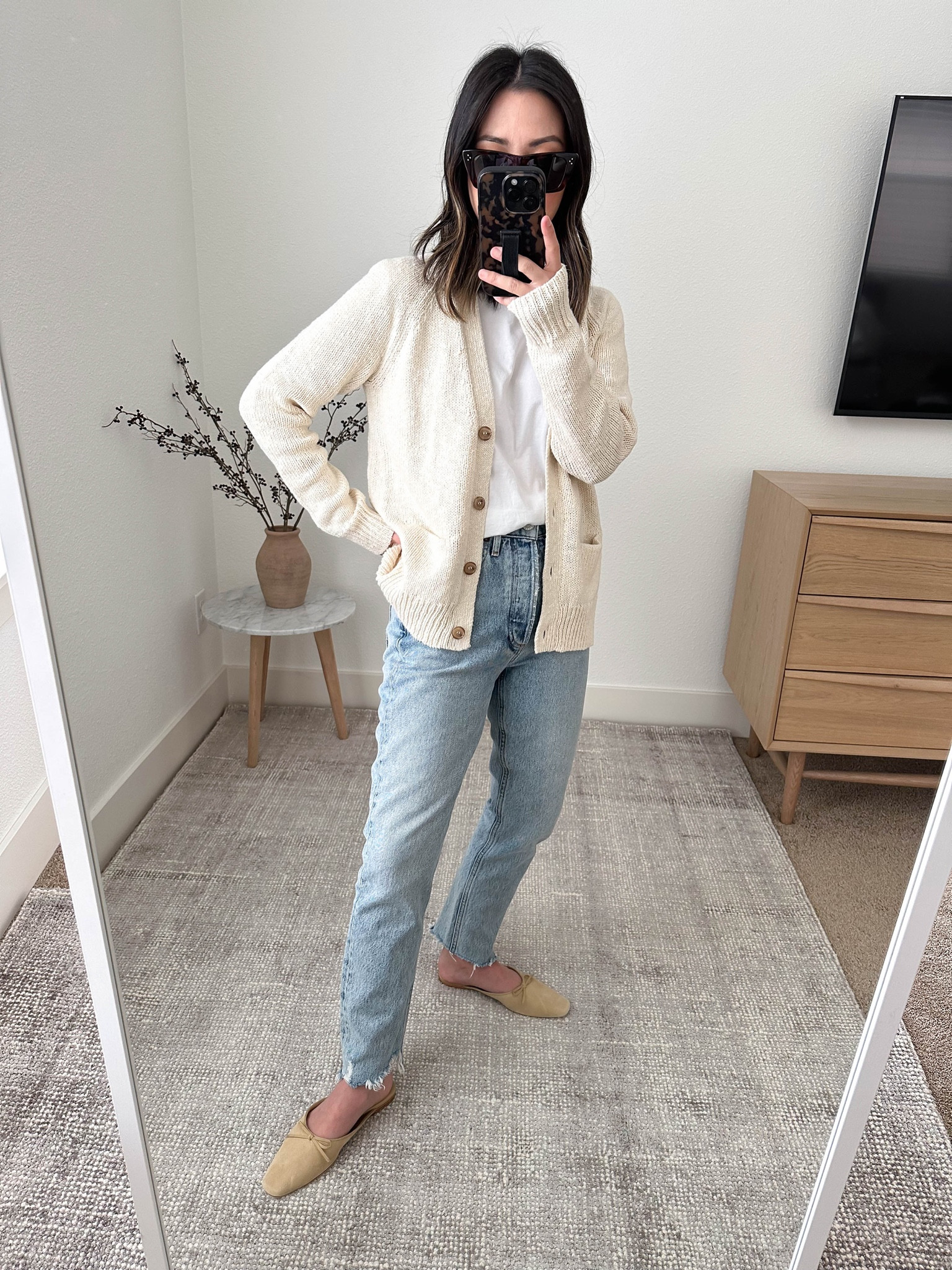 Jenni Kayne Cruise Standford cardigan. This one is sold out but I have a feeling it will be back. I love this material, so classic summer. Has a more fitted fit so size up if you want more room. Linked a very similar one from JK below. 

Cardigan - jenni Kayne xs
Tee - Everlane Medium
Jeans - AGOLDE 24
Mules - Doen 35
Sunglasses - Celine 

Petite Style, Neutral outfit, capsule wardrobe, minimal style, street style outfits, Affordable fashion, Spring fashion, Spring outfit,

#LTKshoecrush #LTKSeasonal #LTKsalealert
