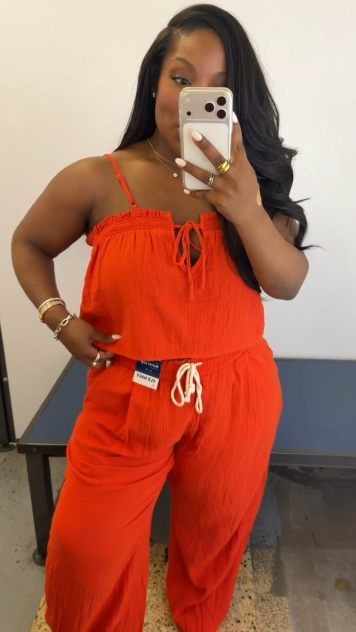 I will be wearing this set all spring and summer!! The material is so cooling and love the details on this! 

Set is on sale at Old Navy ✨

Top: Size L
Bottoms: Size XL

#LTKMidsize #LTKSaleAlert #LTKPetite